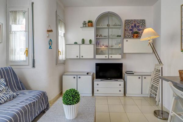 #42057 - Llopart Apartment | Lomavuokraus | Hello Homes Sitges