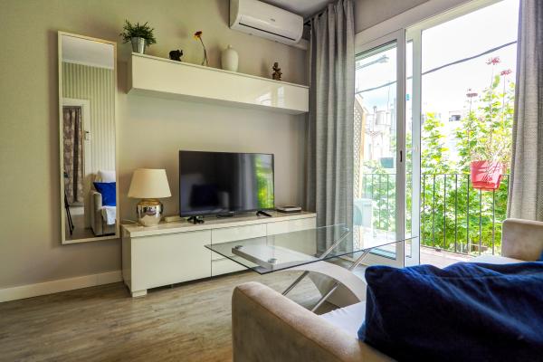 #42263 - Pura Vida Apartment | Ferieudlejning | Hello Homes Sitges