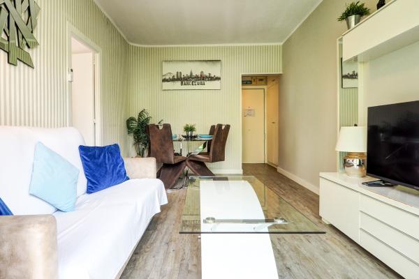 #42270 - Pura Vida Apartment | Ferieudlejning | Hello Homes Sitges