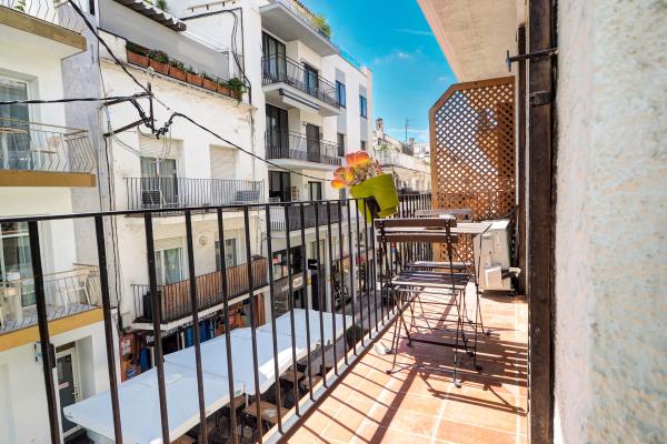 #42272 - Pura Vida Apartment | Ferieudlejning | Hello Homes Sitges