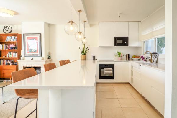 #42345 - Villa Riera | Holiday Rentals | Hello Homes Sitges