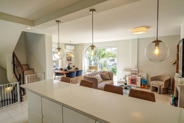 #42346 - Villa Riera | Holiday Rentals | Hello Homes Sitges