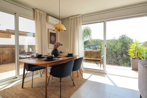 #42349 - Villa Riera | Lomavuokraus | Hello Homes Sitges