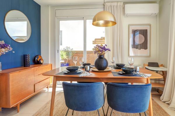 #42351 - Villa Riera | Holiday Rentals | Hello Homes Sitges