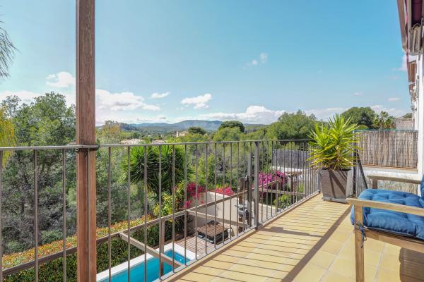 #42363 - Villa Riera | Holiday Rentals | Hello Homes Sitges