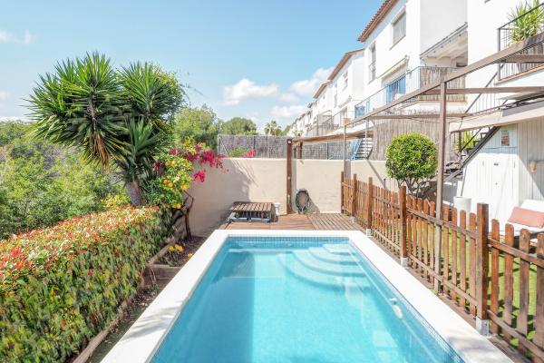 #42368 - Villa Riera | Lomavuokraus | Hello Homes Sitges