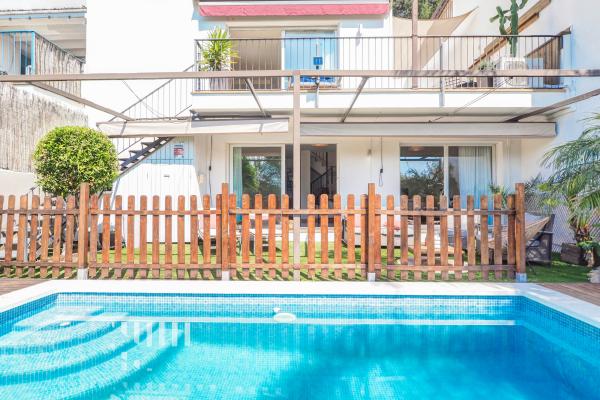 #42371 - Villa Riera | Lomavuokraus | Hello Homes Sitges
