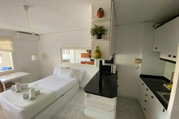 #43518 - The Moon Studio | Alquiler Vacacional | Hello Homes Sitges