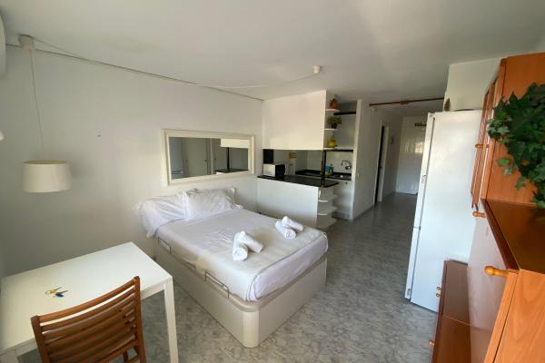 #43522 - The Moon Studio | Alquiler Vacacional | Hello Homes Sitges