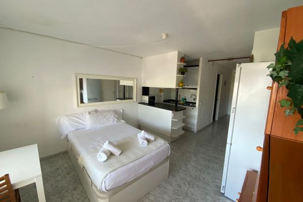 #43523 - The Moon Studio | Alquiler Vacacional | Hello Homes Sitges