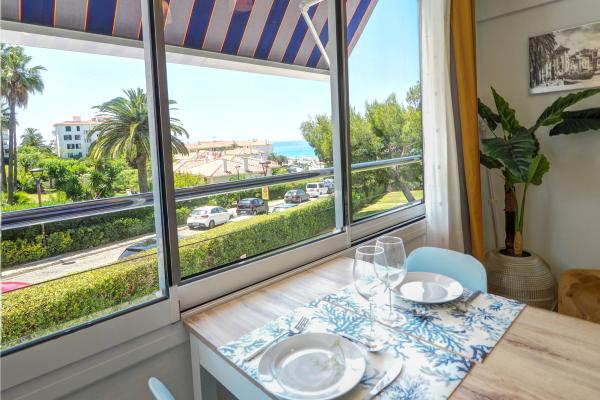 #43847 - Balcis Apartment | Lomavuokraus | Hello Homes Sitges