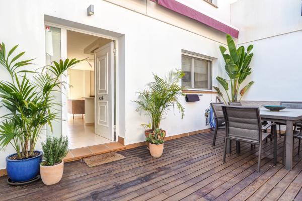 #44504 - Villa Riera | Holiday Rentals | Hello Homes Sitges