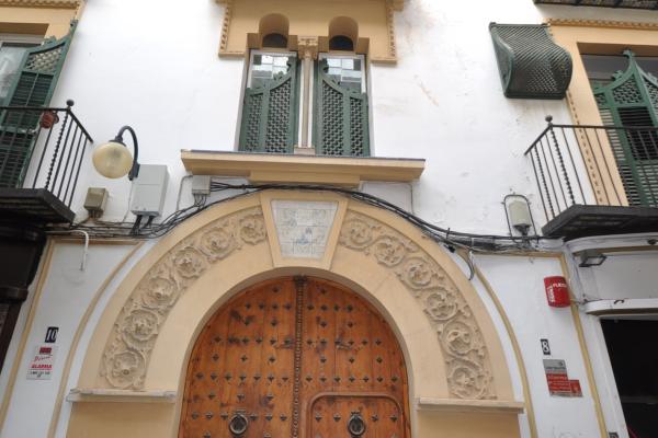 #4519 - Renovated old town-house | Vakantieverhuur | Hello Homes Sitges