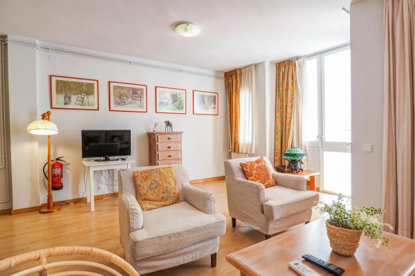 #45324 - Golden Sands | Lomavuokraus | Hello Homes Sitges