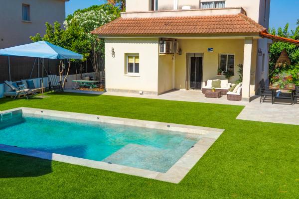 #45344 - Villa Claudia | Holiday Rentals | Hello Homes Sitges