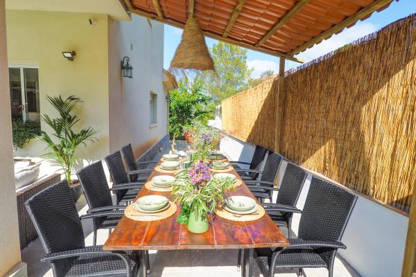 #45351 - Villa Claudia | Holiday Rentals | Hello Homes Sitges