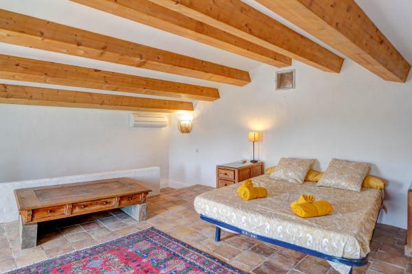 #47626 - Masia Palou Alt | Holiday Rentals | Hello Homes Sitges