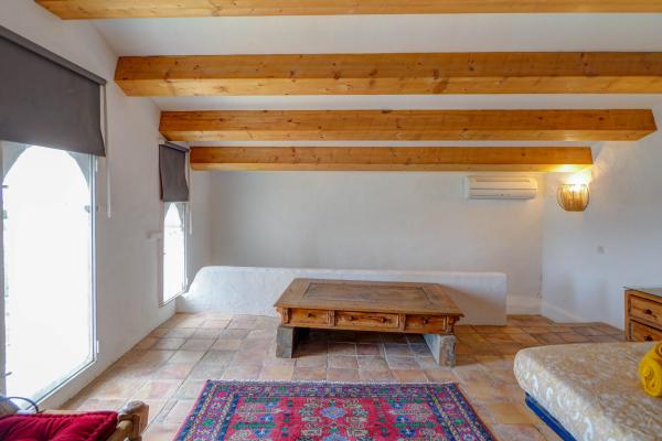 #47627 - Masia Palou Alt | Holiday Rentals | Hello Homes Sitges