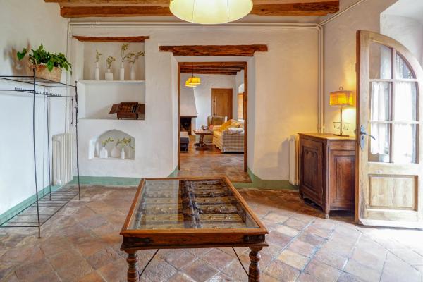 #47654 - Masia Palou Alt | Holiday Rentals | Hello Homes Sitges