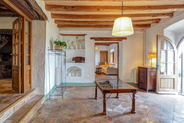 #47656 - Masia Palou Alt | Holiday Rentals | Hello Homes Sitges
