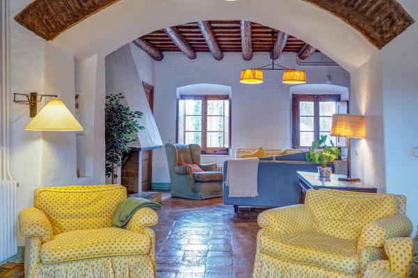 #47669 - Masia Palou Alt | Holiday Rentals | Hello Homes Sitges