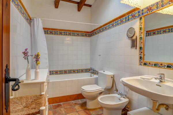 #47689 - Masia Palou Alt | Holiday Rentals | Hello Homes Sitges