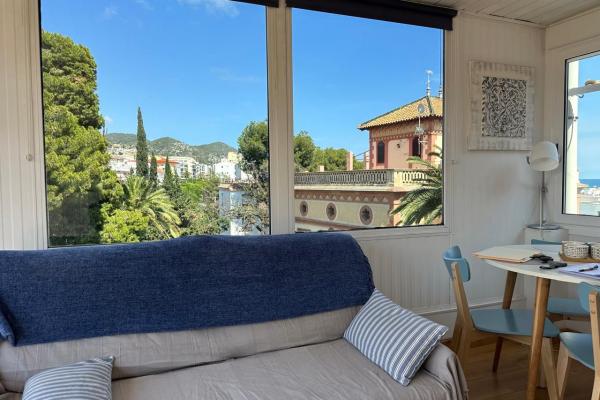 #47944 - Nest Studio | Holiday Rentals | Hello Homes Sitges