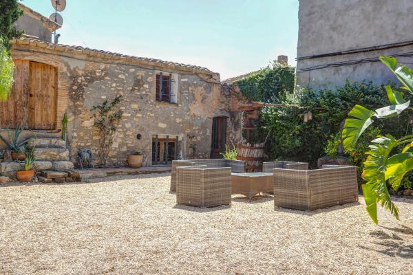 #47974 - Masia Palou Alt | Holiday Rentals | Hello Homes Sitges