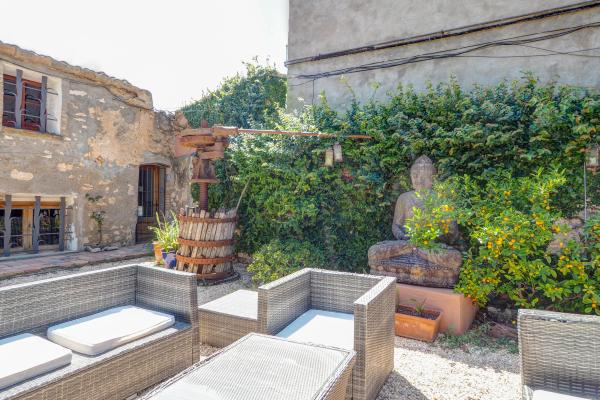 #47975 - Masia Palou Alt | Holiday Rentals | Hello Homes Sitges