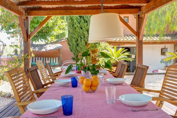 #47983 - Masia Palou Alt | Holiday Rentals | Hello Homes Sitges