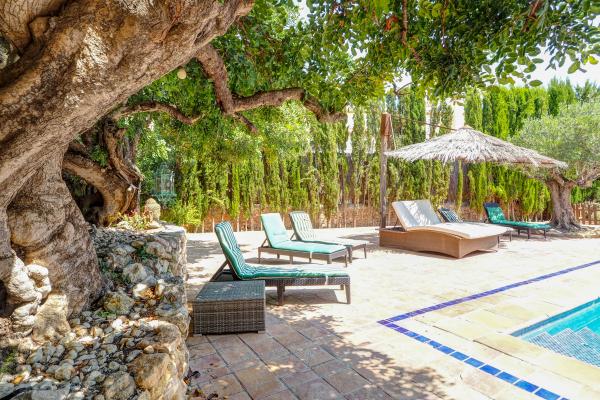 #47985 - Masia Palou Alt | Holiday Rentals | Hello Homes Sitges