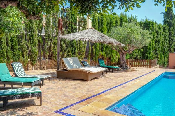 #47986 - Masia Palou Alt | Holiday Rentals | Hello Homes Sitges