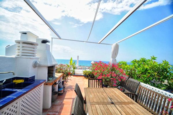 #4799 - Luxury House with private chill out | Lloguer Turístic | Hello Homes Sitges