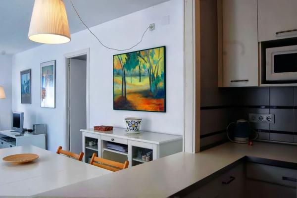 #4881 - MARINA APARTMENT | Holiday Rentals | Hello Homes Sitges