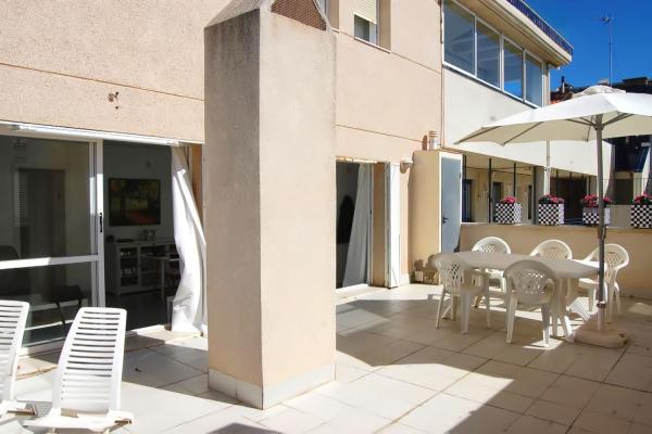 #4888 - MARINA APARTMENT | Holiday Rentals | Hello Homes Sitges