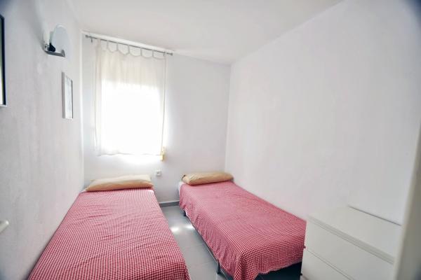 #4898 - MARINA APARTMENT | Holiday Rentals | Hello Homes Sitges
