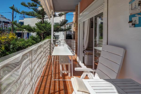 #49333 - Maragall apartment | Alquiler Vacacional | Hello Homes Sitges