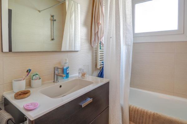 #49345 - Maragall apartment | Alquiler Vacacional | Hello Homes Sitges