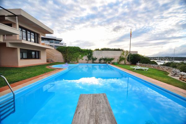 #5048 - Amazing Villa Menorca | Affitto Vacanze | Hello Homes Sitges