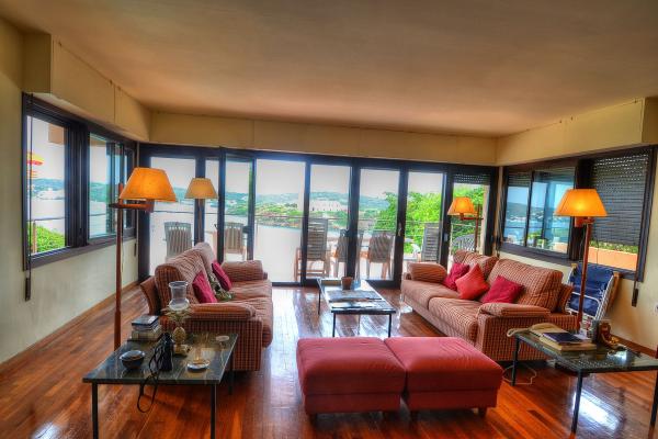#5075 - Amazing Villa Menorca | Affitto Vacanze | Hello Homes Sitges