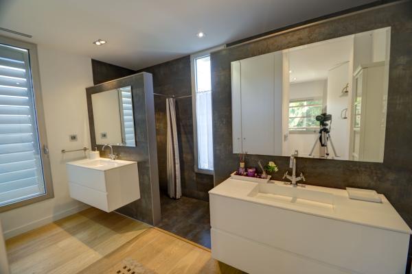 #5199 - Villa Tarantino | Holiday Rentals | Hello Homes Sitges