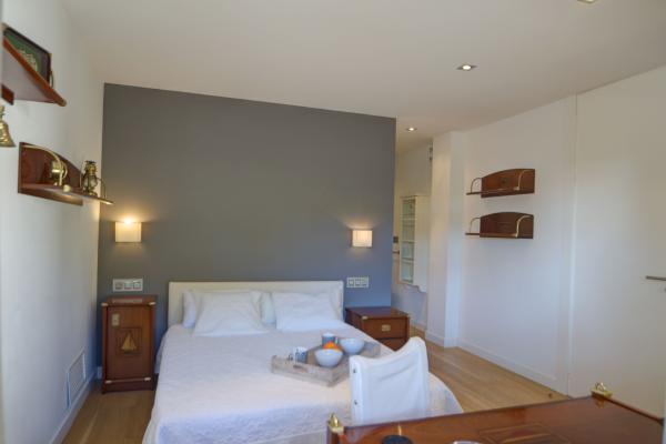 #5207 - Villa Tarantino | Holiday Rentals | Hello Homes Sitges