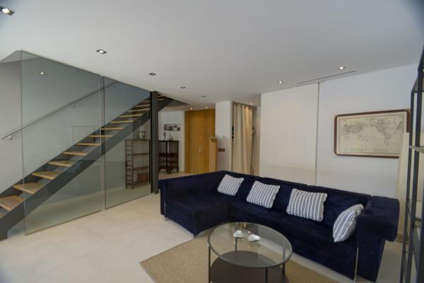 #5212 - Villa Tarantino | Holiday Rentals | Hello Homes Sitges