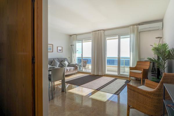 #52358 - Ocean Skyline Penthouse | Lloguers Temporada | Hello Homes Sitges