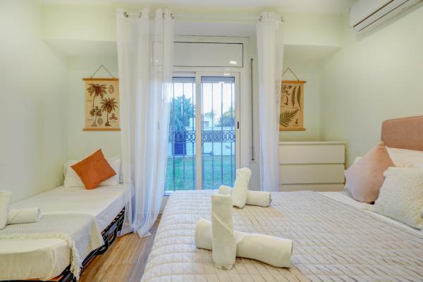 #52577 - Villa Nirvana | Holiday Rentals | Hello Homes Sitges