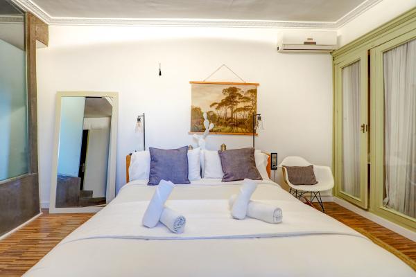 #52590 - Villa Nirvana | Holiday Rentals | Hello Homes Sitges