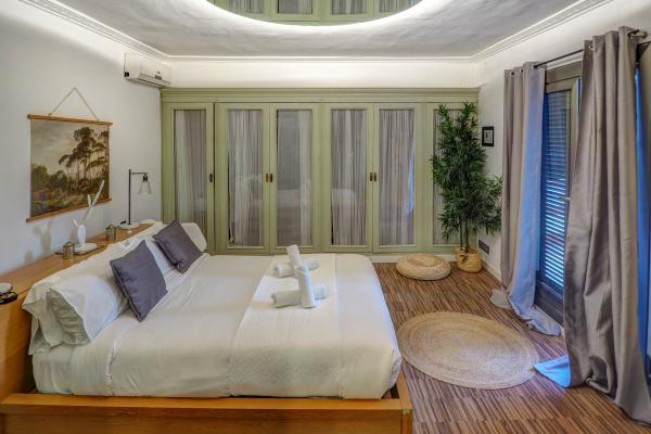 #52595 - Villa Nirvana | Holiday Rentals | Hello Homes Sitges
