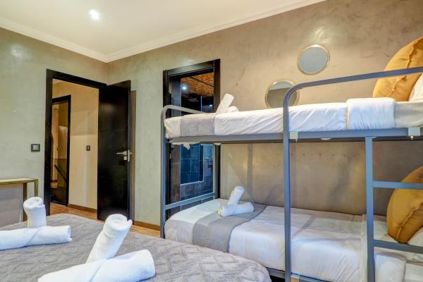 #52600 - Villa Nirvana | Holiday Rentals | Hello Homes Sitges