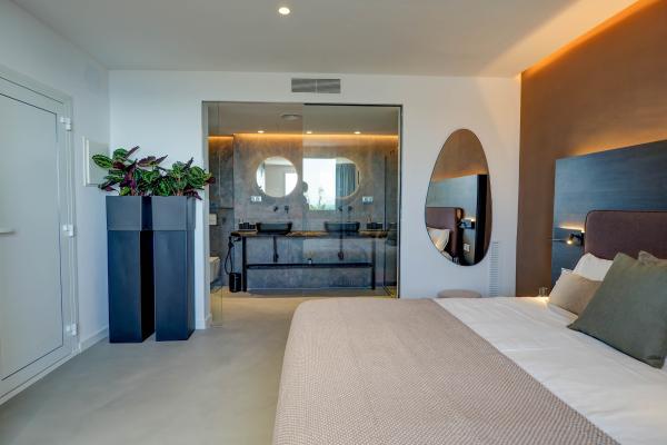 #52778 - Wengé Loft | Alquiler Vacacional | Hello Homes Sitges
