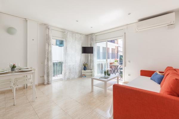 #53329 - Nova Apartment | Lomavuokraus | Hello Homes Sitges